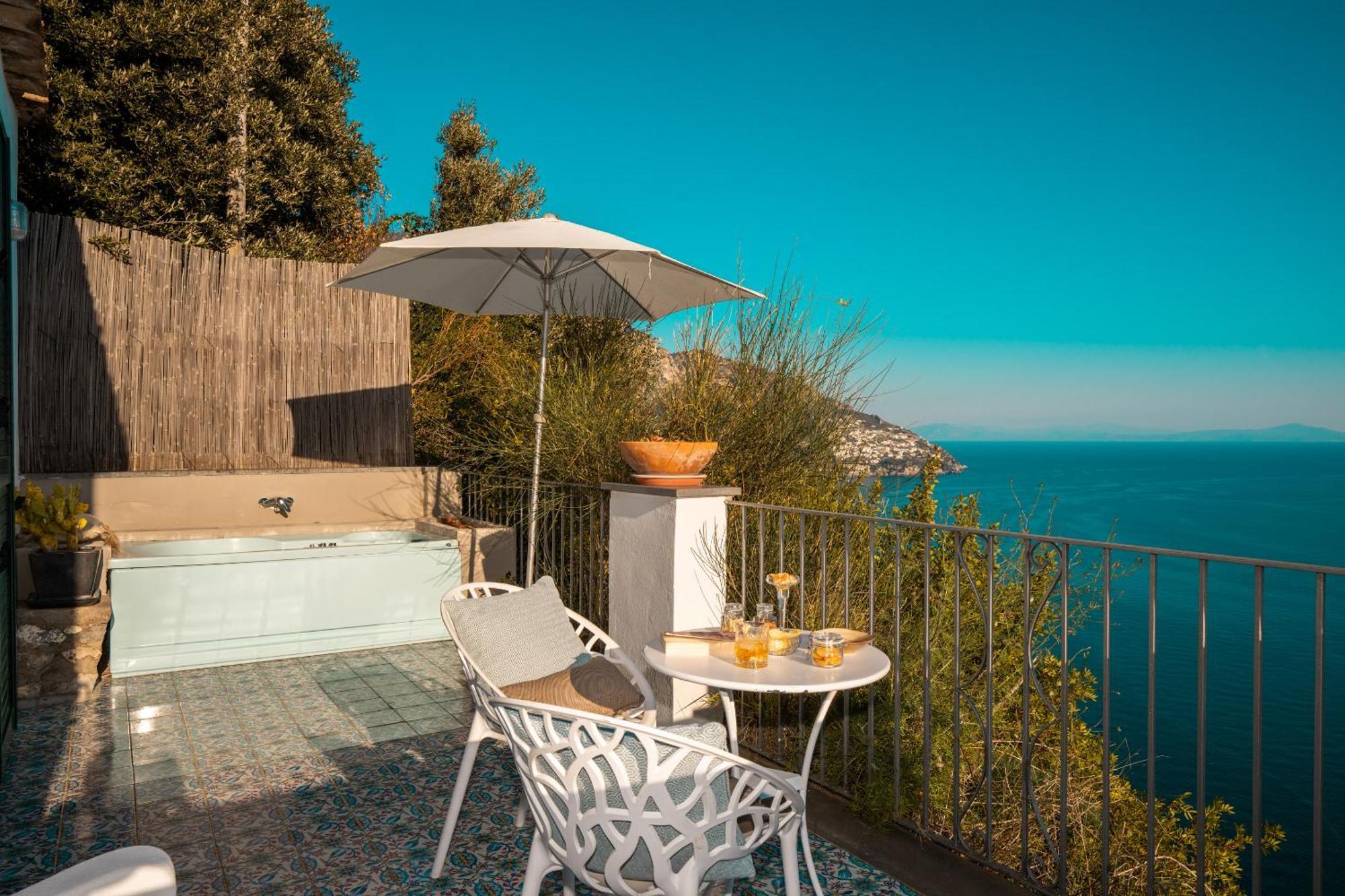 Villa Punta Del Sole Positano Bagian luar foto